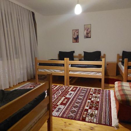 Hostel Bushati Prizren Exterior foto